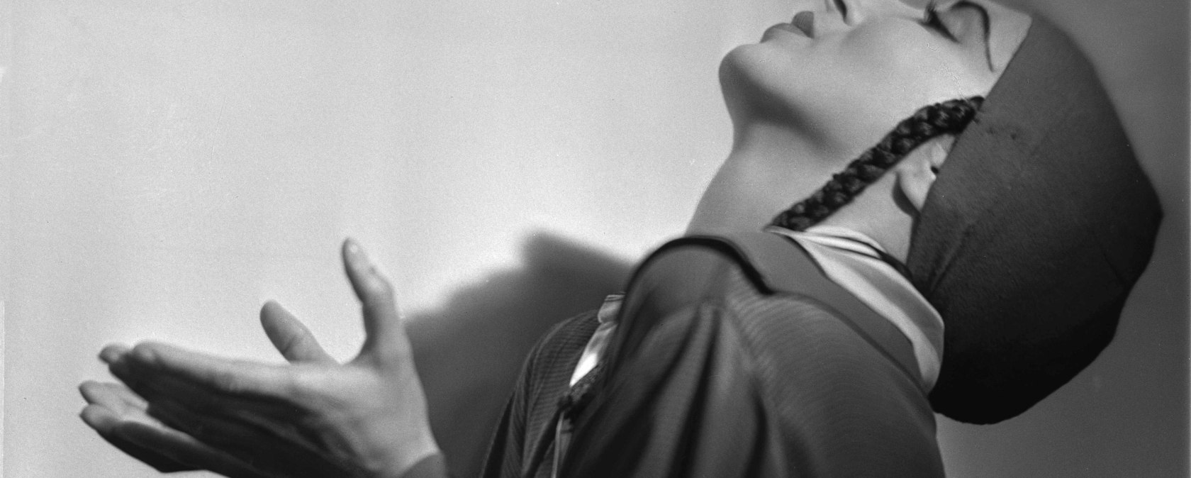 Lotte Jacobi, Pauline Koner, New York, um 1940 (c), © The University of New Hampshire