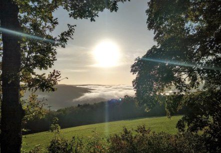 Eifel-Blick Jugendherberge Herbstnebel, © Rursee-Touristik GmbH