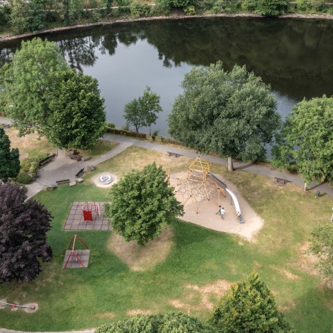 Einruhr playground on the Obersee, © Eifel Tourismus GmbH, Tobias Vollmer