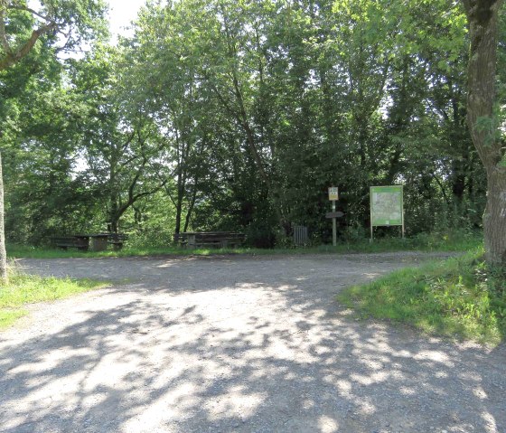 Hikers' parking lot B266, © Rursee-Touristik GmbH