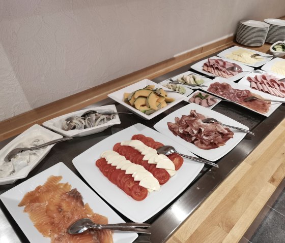 Petit déjeuner buffet2